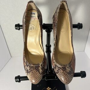 Calvin Klein Brown Tan Heels with Snakeskin Pattern